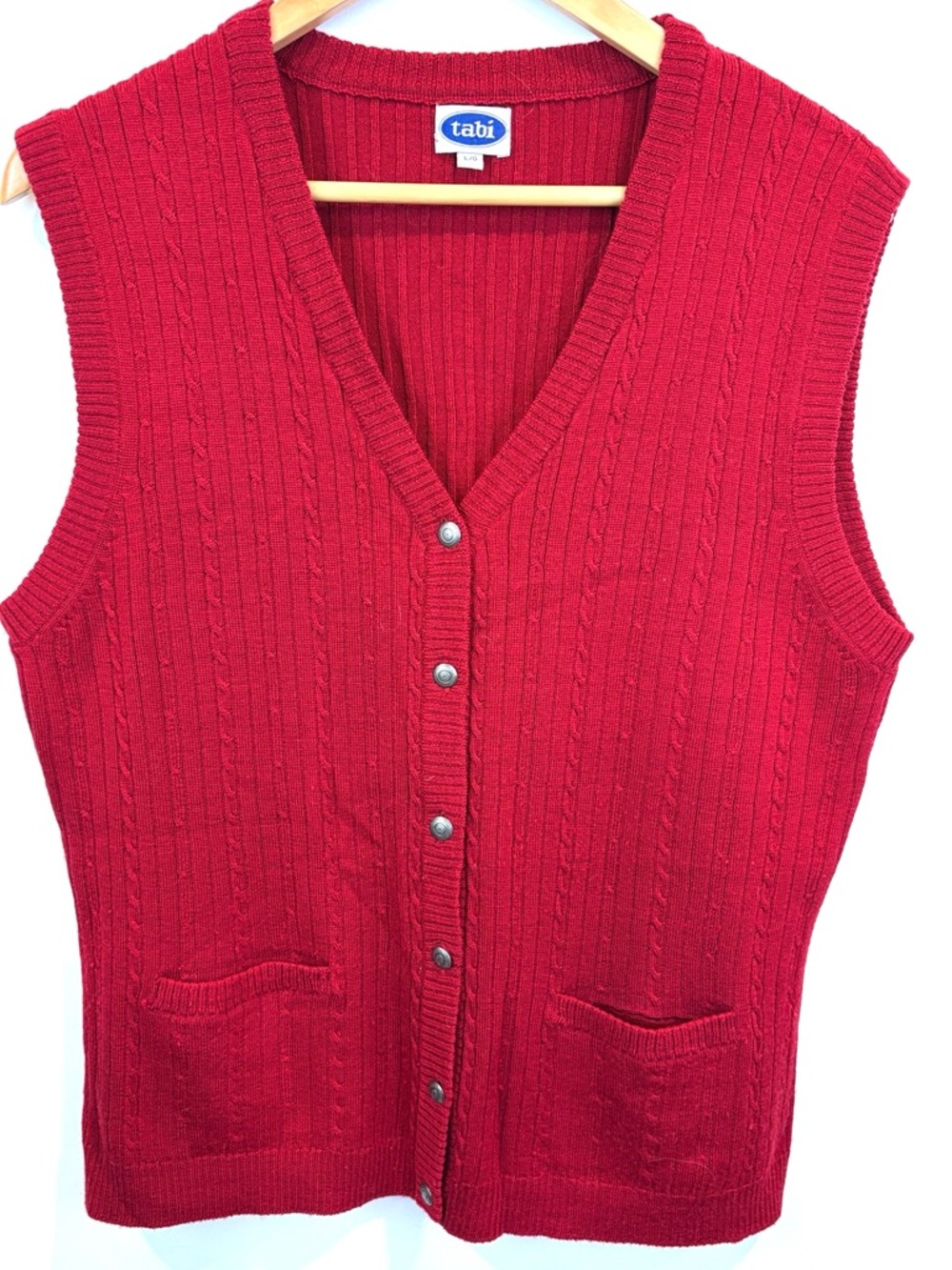 Tabi 100% merino wool Red Cable Knit Button-Front Sweater Vest size L